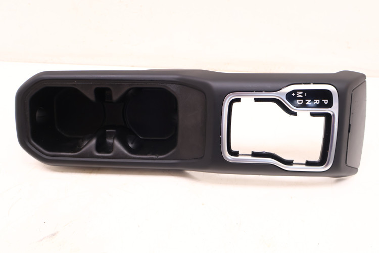 JEEP WRANGLER JL 18- RAMKA DŹWIGNI ZMIANY BIEGÓW CUP HOLDER 6AB05TRMA, 04670720AB