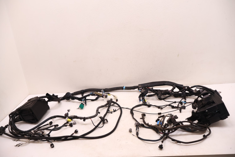TOYOTA RAV4 IV 2.5 HYBRID INSTALACJA KOMORY SILNIKA