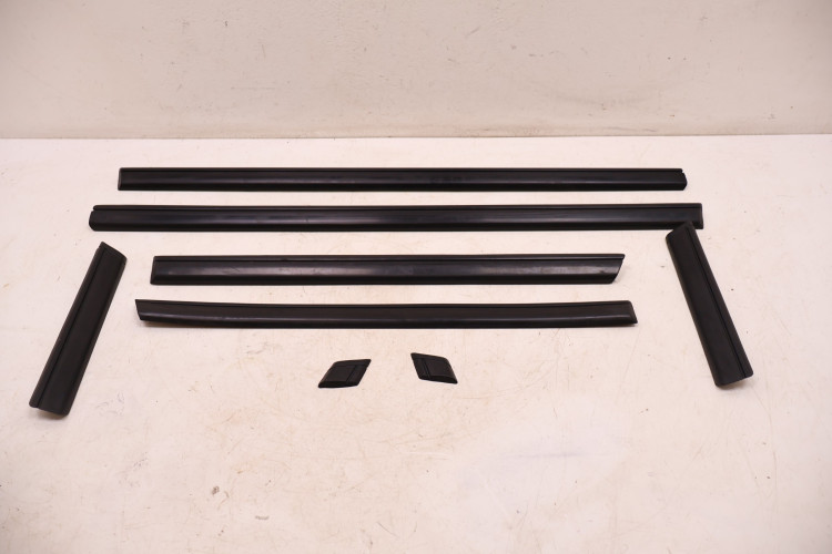 MERCEDES-BENZ W124 84-91 SEDAN LISTWA LISTWY DRZWI