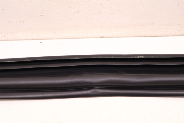 JEEP WRANGLER JL 18- USZCZELKA SZYBY CZOŁOWEJ 68447905