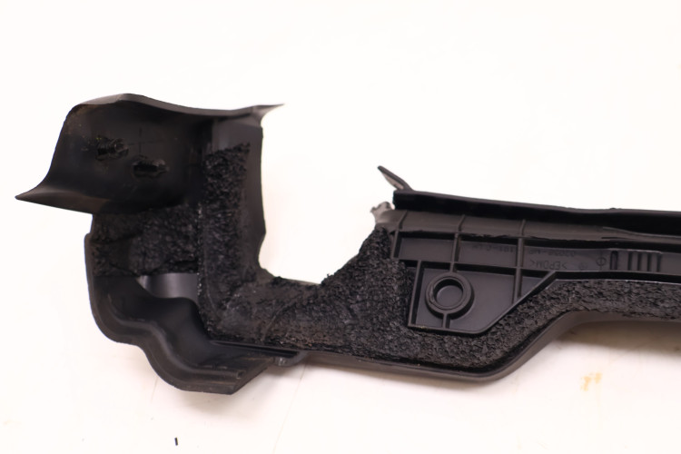JEEP WRANGLER JL 18- USZCZELKA SZYBY CZOŁOWEJ 68447905