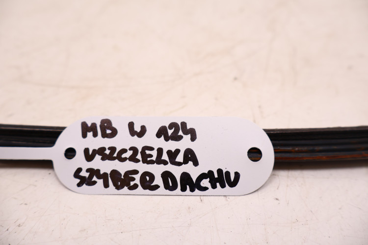 MERCEDES-BENZ W124 USZCZELKA SZYBERDACHU