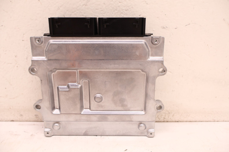 VOLVO XC60 II KOMPUTER SILNIKA 32383818