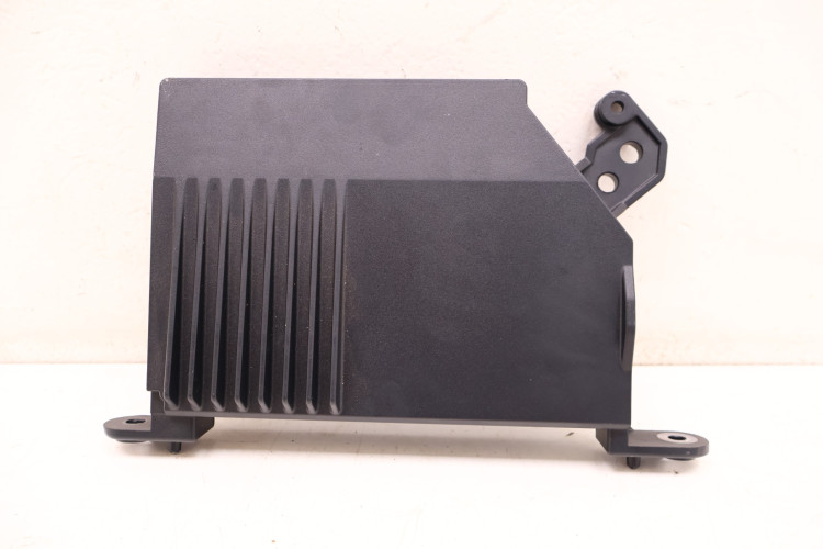 VOLVO XC60 II WZMACNIACZ AUDIO 32264589AA