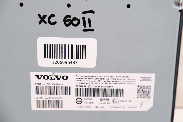 VOLVO XC60 II WZMACNIACZ AUDIO 32264589AA