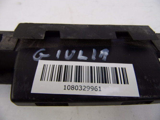 ALFA ROMEO GIULIA ŚLIZG ZDERZAKA TYŁ 50534389