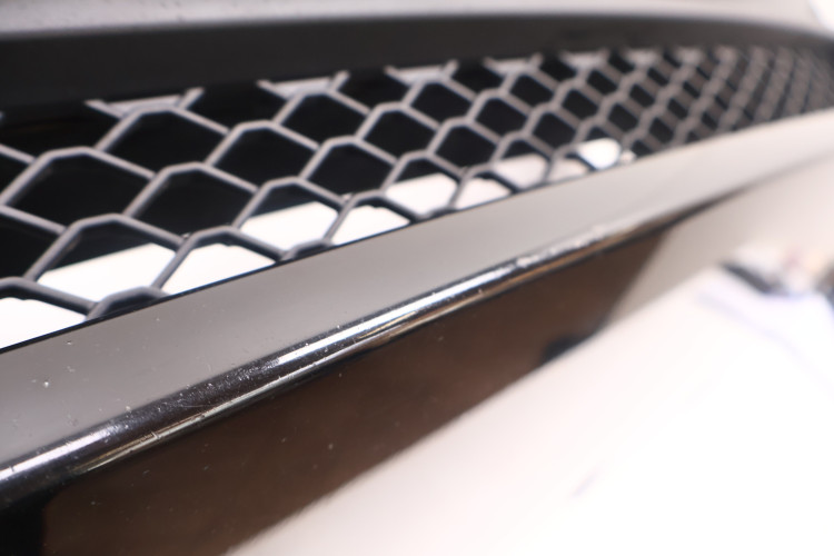 MASERATI GRECALE MODENA ZDERZAK PRZÓD