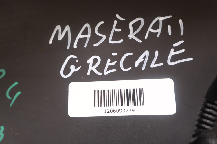 MASERATI GRECALE MODENA ZDERZAK PRZÓD