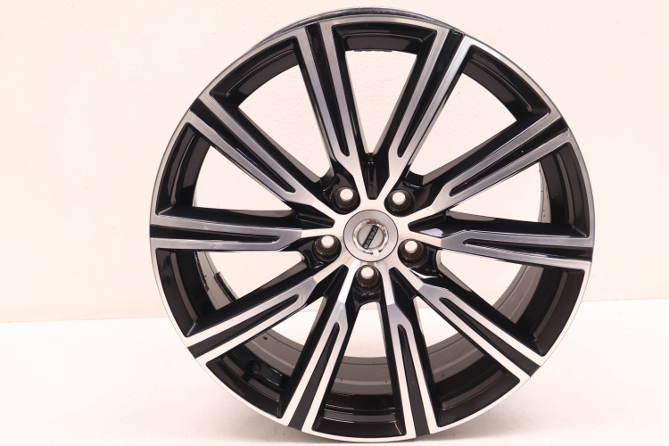 VOLVO XC60 II FELGA ALUMINIOWA 19X7.5 31680357