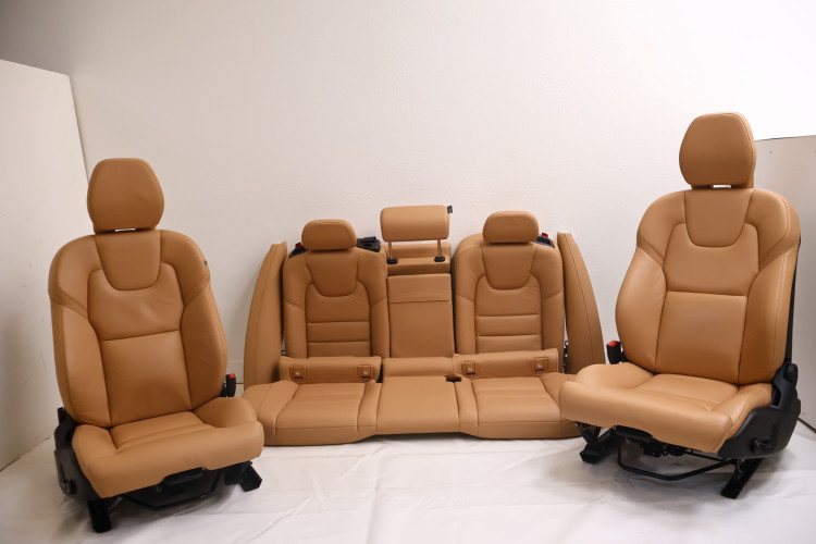 VOLVO V60 II FOTEL FOTELE KANAPA