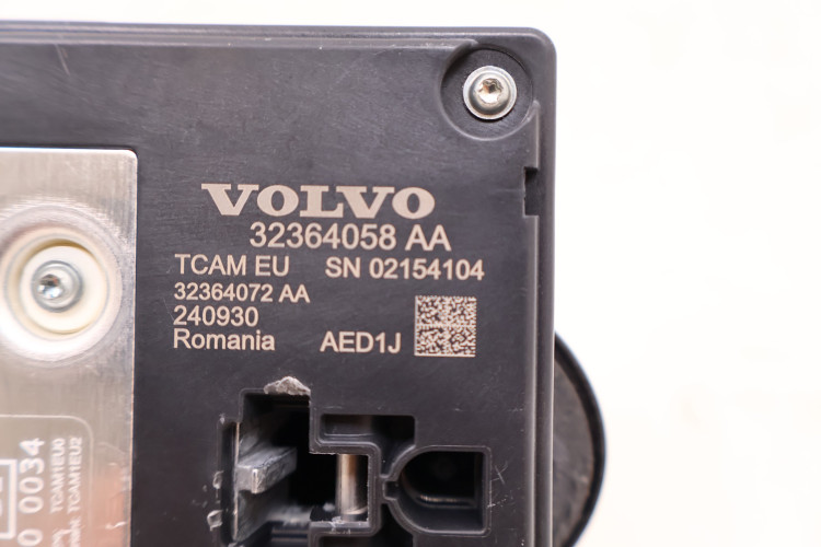 VOLVO XC60 II PŁETWA ANTENA DACHOWA 735-15 32364058AA