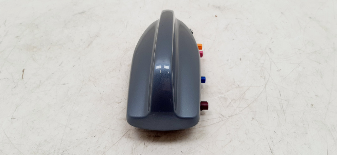 VOLVO V90 ANTENA PŁETWA DACHOWA 721-16 39839932, 31438104