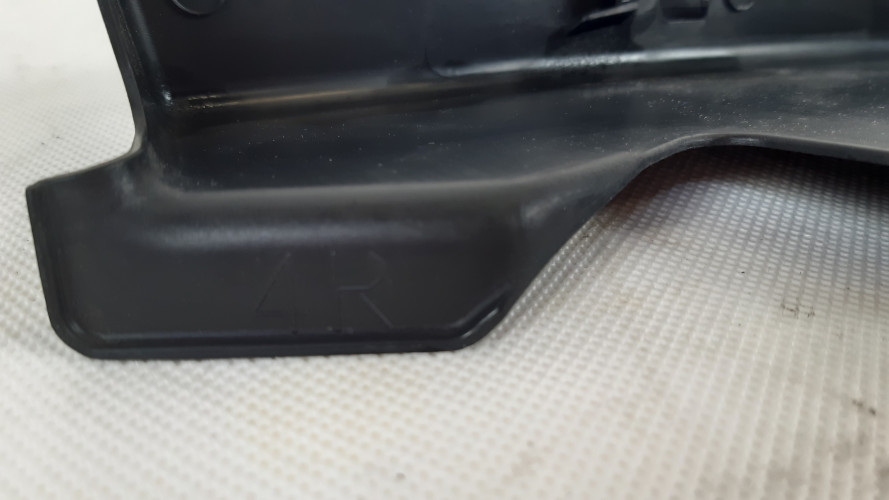 TOYOTA RAV4 IV LISTWA BŁOTNIKA PRAWA PRZÓD 53388-42030