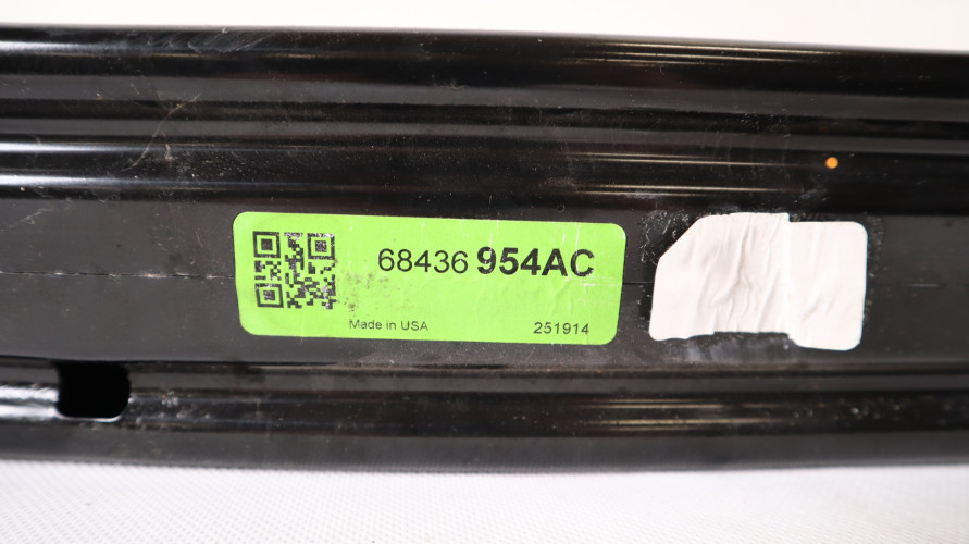 JEEP GRAND CHEROKEE WL BELKA ZDERZAKA TYŁ 68436954AC