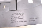 VOLVO XC60 II CHLAPACZ PRAWY PRZÓD 32369175