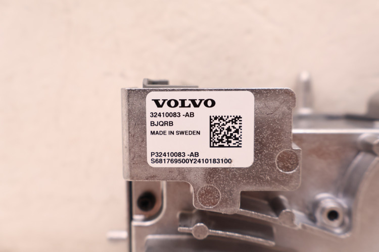 VOLVO XC60 II KAMERA SZYBY CZOŁOWEJ 32410083AB