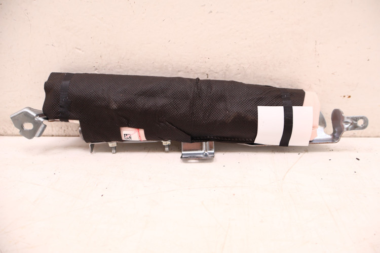 VOLVO XC60 II AIRBAG FOTELA PRAWY 32403040