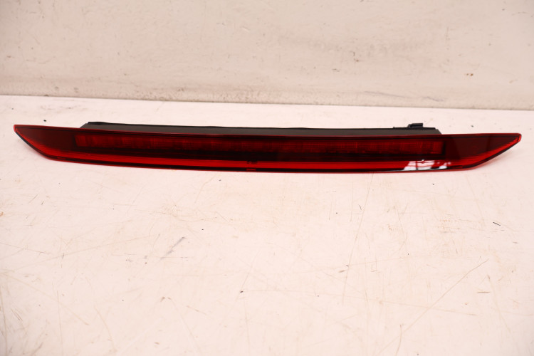 VOLVO XC60 II LAMPA ŚWIATŁO STOPU 32228419