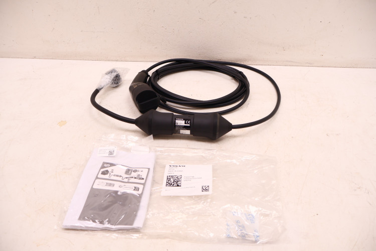 VOLVO XC60 II PRZEWÓD ŁADOWANIA ŁADOWARKA 32257798