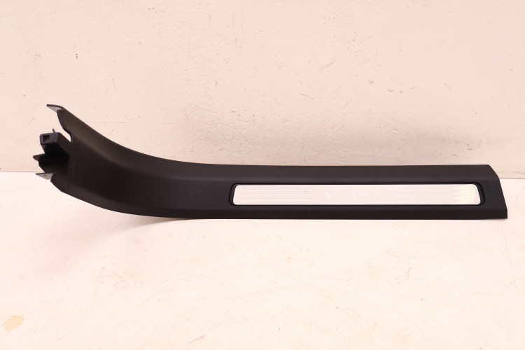 VOLVO XC60 II LISTWA NAKŁADKA PROGOWA LEWA PRZÓD 31448014