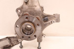 VOLVO XC60 II 2.0 T8 PIASTA ZWROTNICA LEWA PRZÓD 32298139