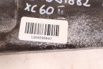 VOLVO XC60 II 2.0 T8 WAHACZ LEWY PRZÓD 32381882