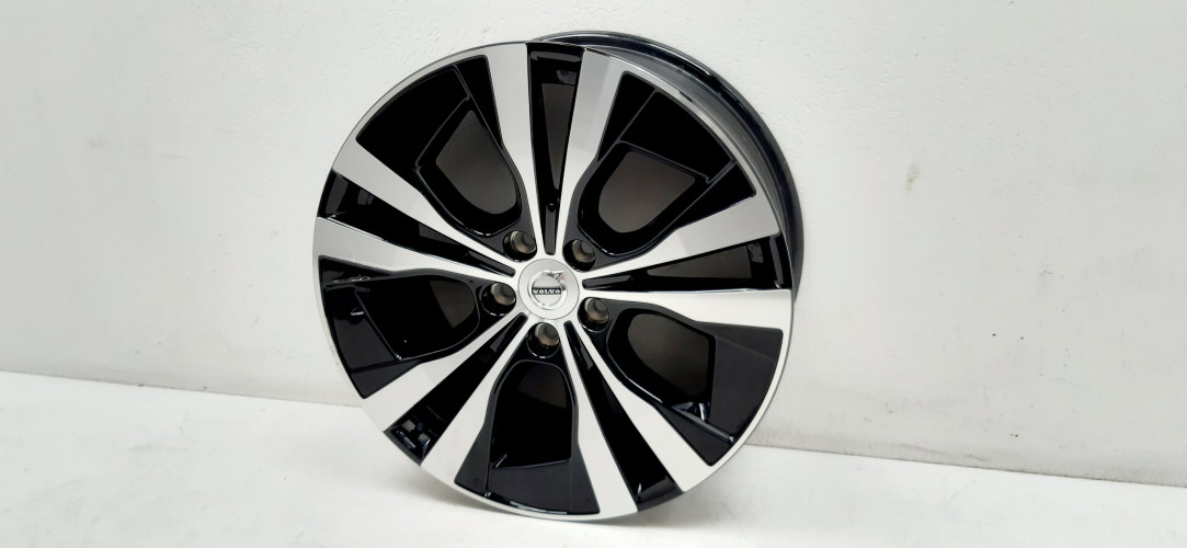 VOLVO XC60 II FELGA ALUMINIOWA 18X7.5 32209452