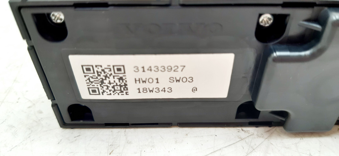 VOLVO V90 PANEL SZYB LEWY PRZÓD 31433927