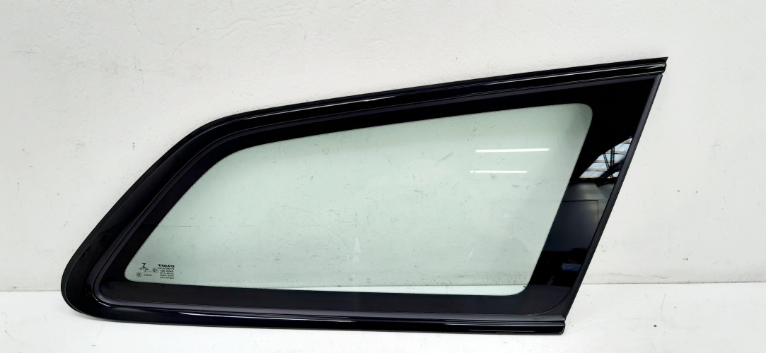 VOLVO V90 SZYBA KAROSERYJNA PRAWA 31477831