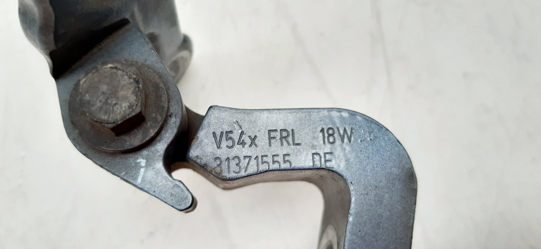 VOLVO V90 ZAWIASY DRZWI PRAWYCH PRZÓD 31371553, 31371555