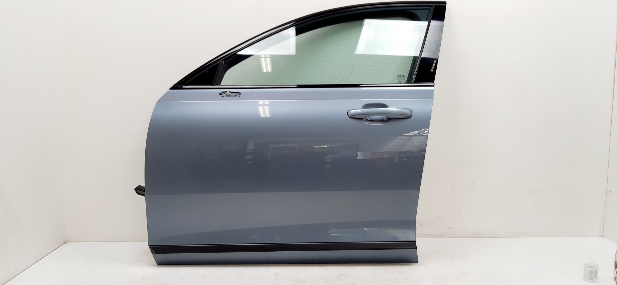 VOLVO V90 CROSS COUNTRY DRZWI LEWE PRZÓD 721-16