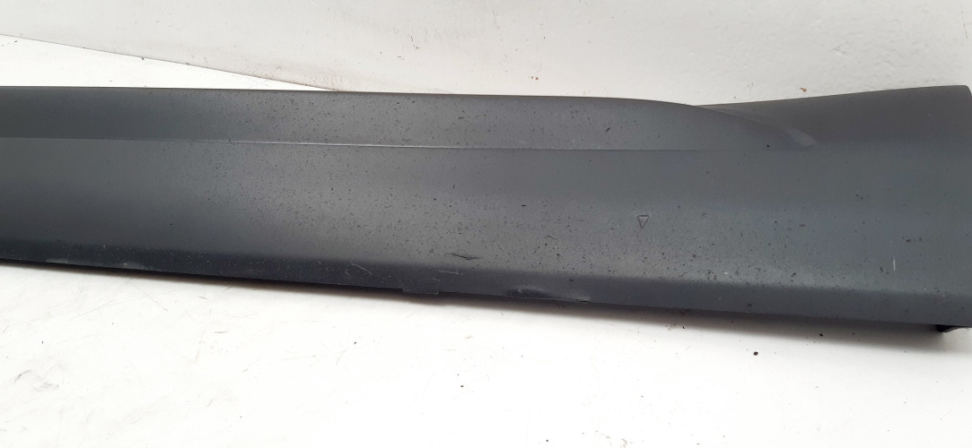 VOLVO V90 CROSS COUNTRY LISTWA PROGOWA PRAWA 31386144