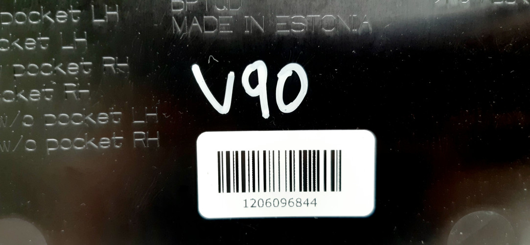VOLVO V90 OSŁONA FOTELA TYŁ 32248046