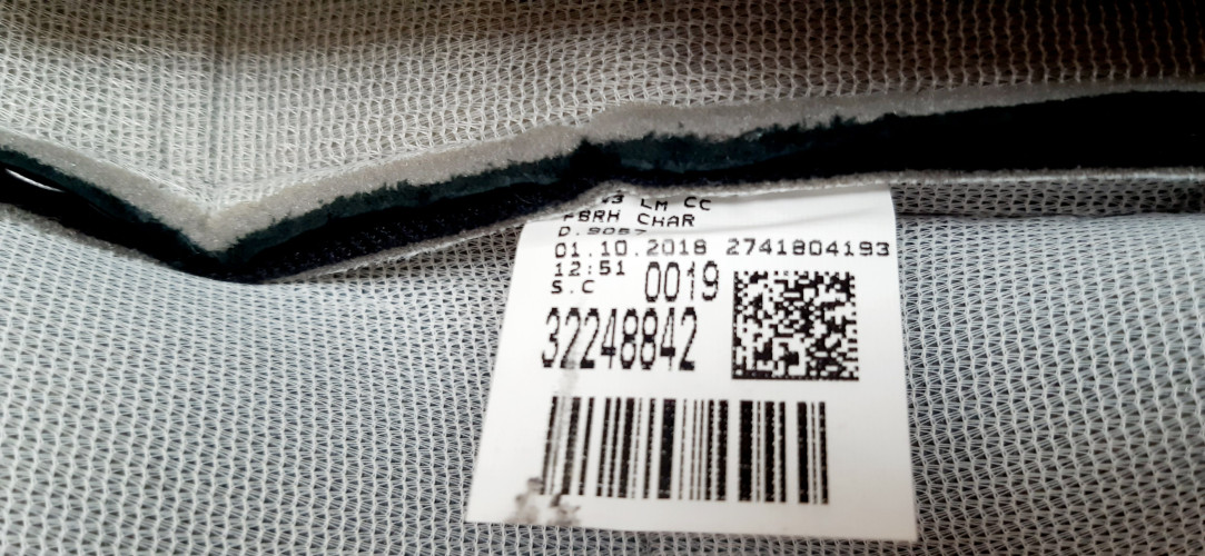 VOLVO V90 TAPICERKA OPARCIE FOTELA PRAWY PRZÓD 32248842