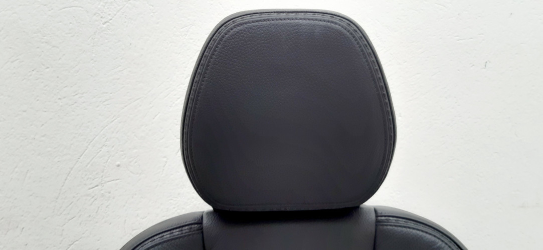 VOLVO V90 TAPICERKA OPARCIE FOTELA LEWY PRZÓD 32248841