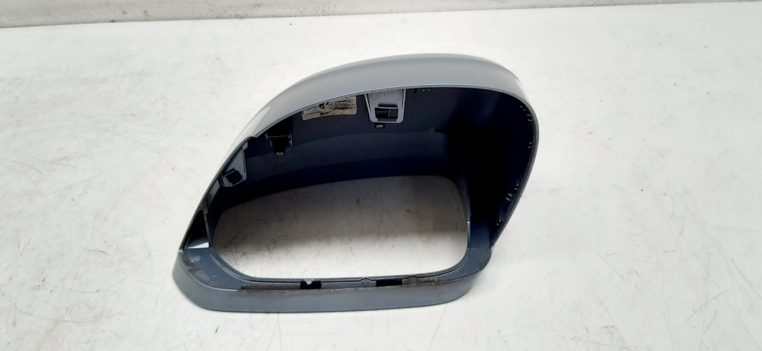 VOLVO V90 CROSS COUNTRY OBUDOWA LUSTERKA PRAWA 721-16 39844973