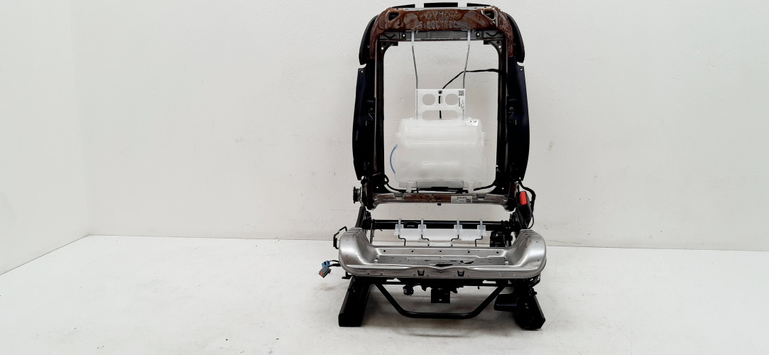 VOLVO V90 STELAŻ FOTELA PRAWY PRZÓD 3623863