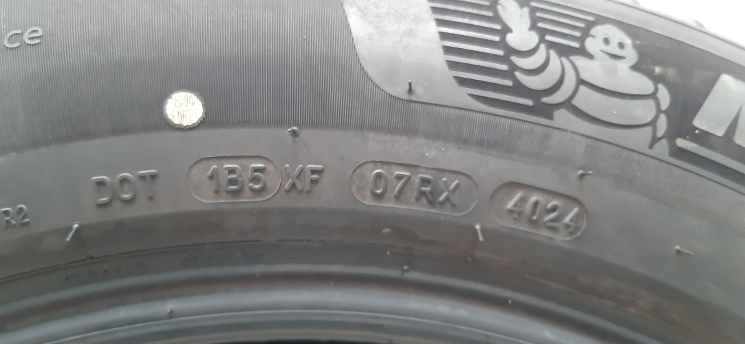 OPONY MICHELIN PILOT SPORT 4 SUV 235/60/18