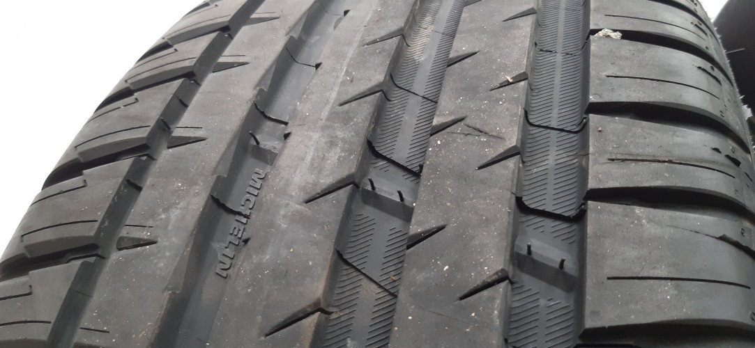 OPONY MICHELIN PILOT SPORT 4 SUV 235/60/18