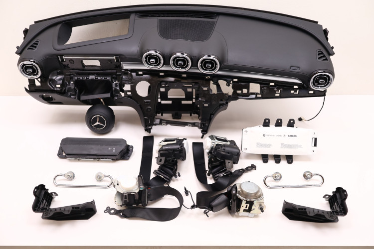 MERCEDES-BENZ CLE A236 DESKA ROZDZIELCZA ZESTAW AIRBAG 3137947AD