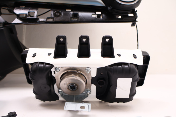 MERCEDES-BENZ CLE A236 DESKA ROZDZIELCZA ZESTAW AIRBAG 3137947AD
