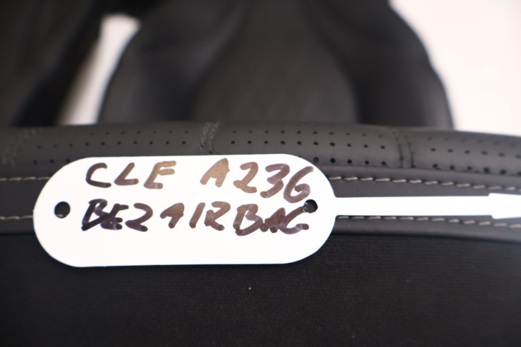 MERCEDES-BENZ CLE A236 AMG FOTEL FOTELE KANAPA