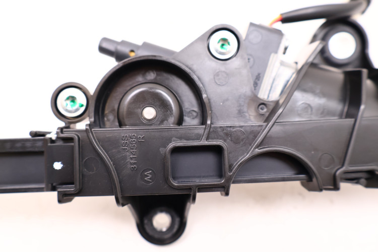 MERCEDES-BENZ CLE A236 PODAJNIK PASA BEZPIECZEŃSTWA PRAWY A2068602401