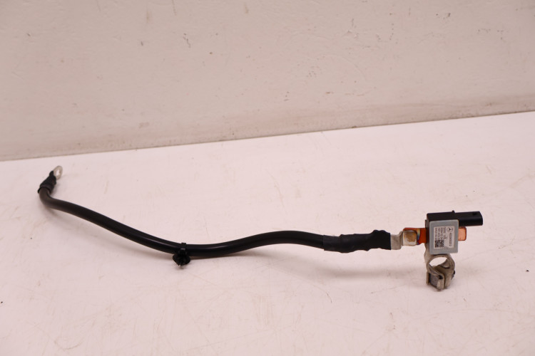 MERCEDES-BENZ CLE A236 300 4MATIC KLEMA AKUMULATORA A0009053212