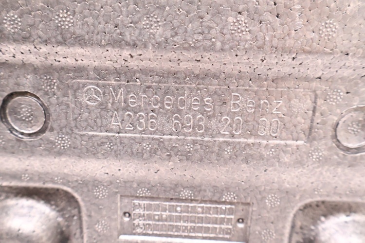 MERCEDES-BENZ CLE A236 WZMOCNIENIE STYROPIAN BAGAŻNIKA A2366932000