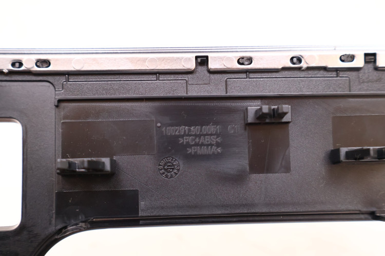 MERCEDES-BENZ CLE A236 DEKOR OSŁONA PRZYCISK SOS