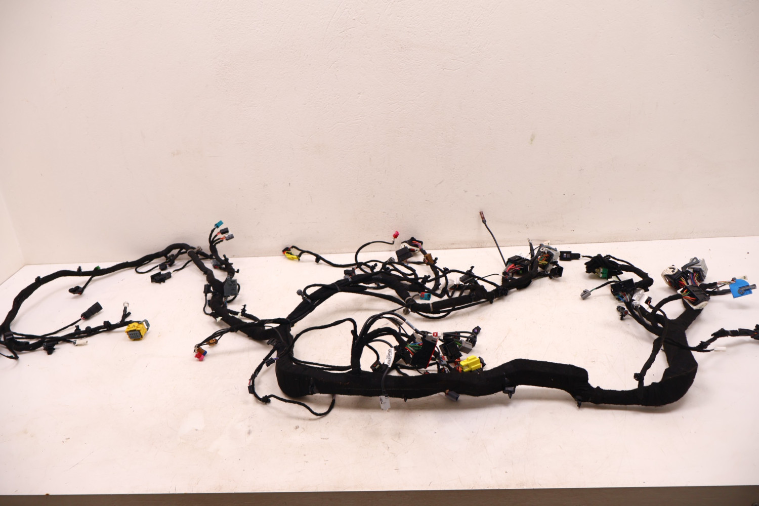 JEEP WRANGLER JL 2.0 T HYBRID 4xe 18- INSTALACJA DESKI ROZDZIELCZEJ P68489676AF