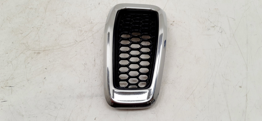 JEEP CHEROKEE KL KRATKA MASKI NR. 7 68138335
