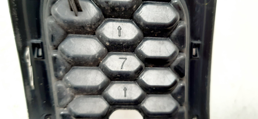 JEEP CHEROKEE KL KRATKA MASKI NR. 7 68138335