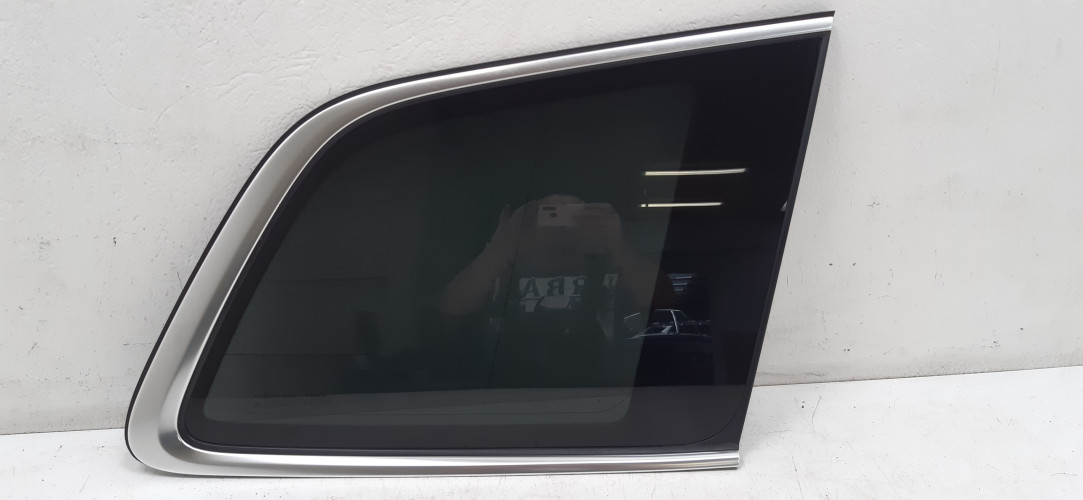 VOLVO XC90 II SZYBA KAROSERYJNA PRAWA 31442520